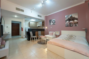 Cozy Studio in Downtown Dubai, Dubai
